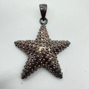 Vintage 1980’s Marie Jennifer Signed MJ Silver Tone Textured Starfish Pendant